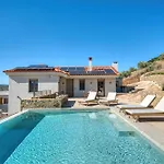Elena's Sunset Villa Pirgiotika