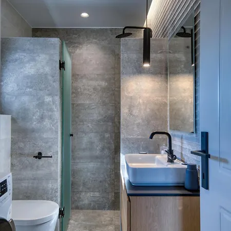 Elena's Sunset Pirgiotika