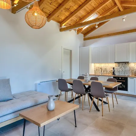 Elena's Sunset * Pirgiotika