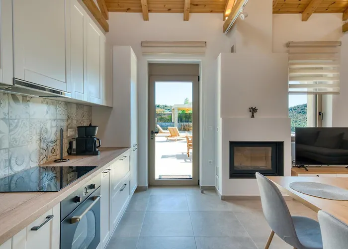 빌라 Elena's Sunset Pirgiotika