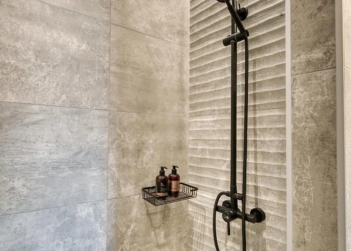 Elena's Sunset Pirgiotika