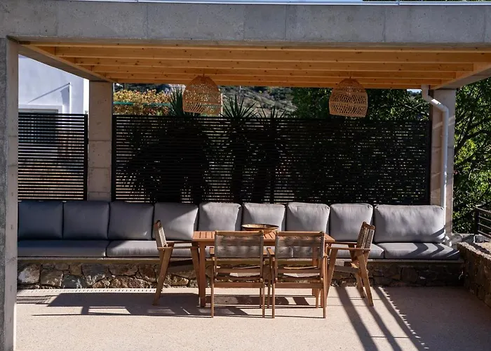 Villa Elena's Sunset Pirgiotika