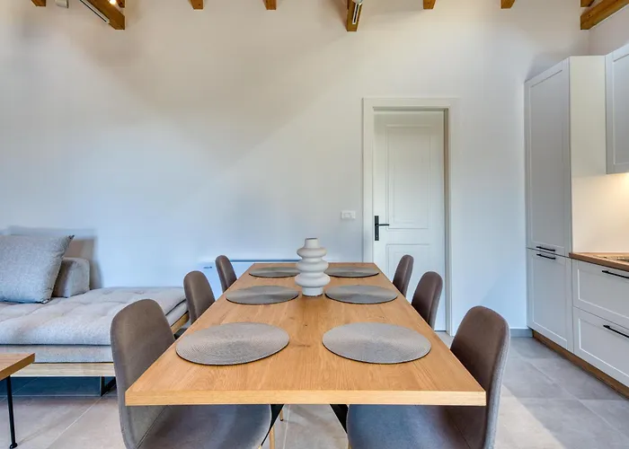 Villa Elena's Sunset Pirgiotika